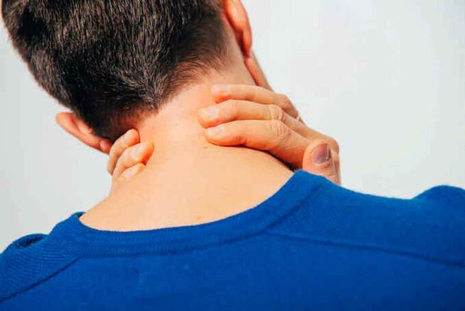 болки в шията с остеохондроза