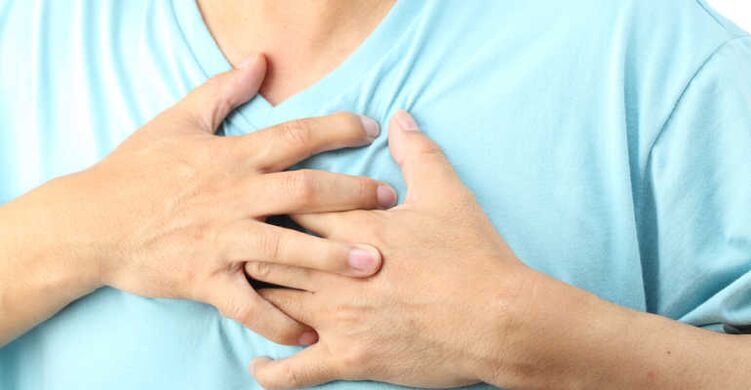 Гръдната остеохондроза често се проявява като болка в областта на сърцето